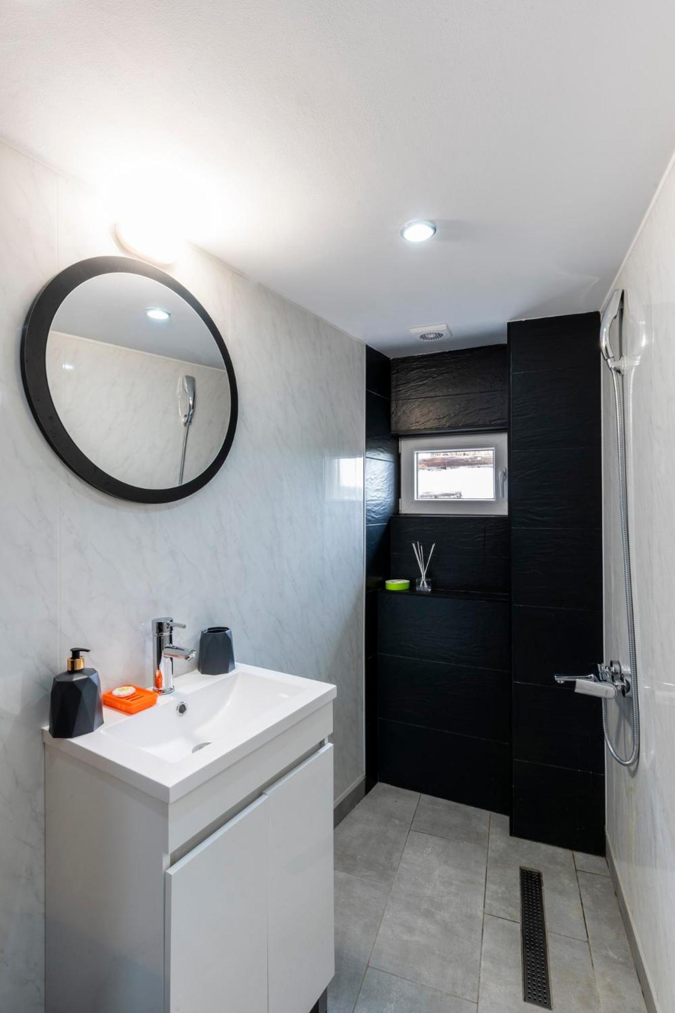 Bobevata Guest House - Floor 2 - Stunning View Old Town Veliko Tŭrnovo Exterior foto