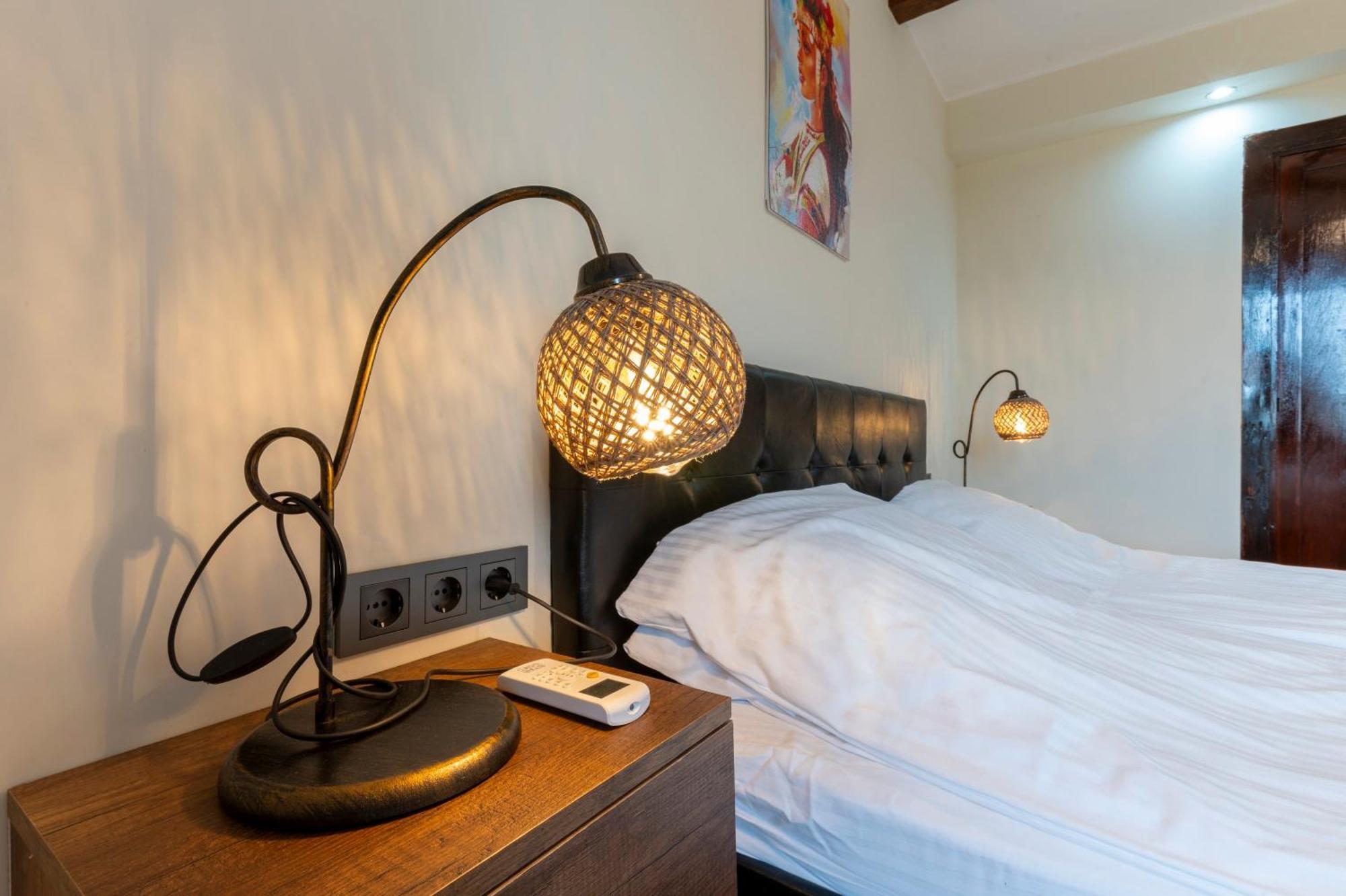 Bobevata Guest House - Floor 2 - Stunning View Old Town Veliko Tŭrnovo Exterior foto